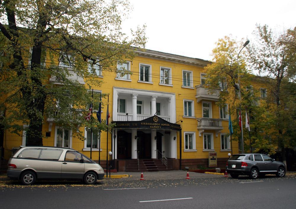 Ambassador Hotel Almaty Ngoại thất bức ảnh